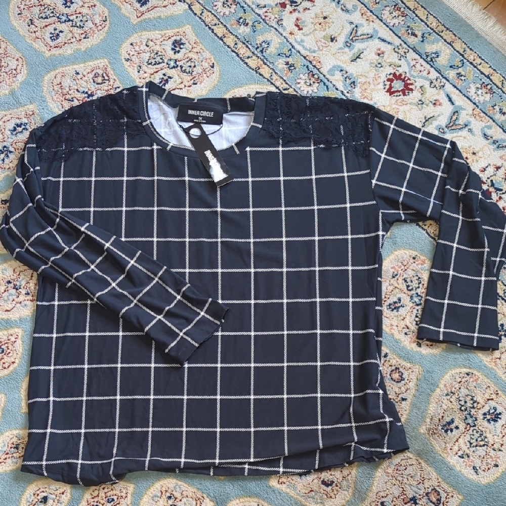 Inner Circle Women's Plus Size Blouse NWT